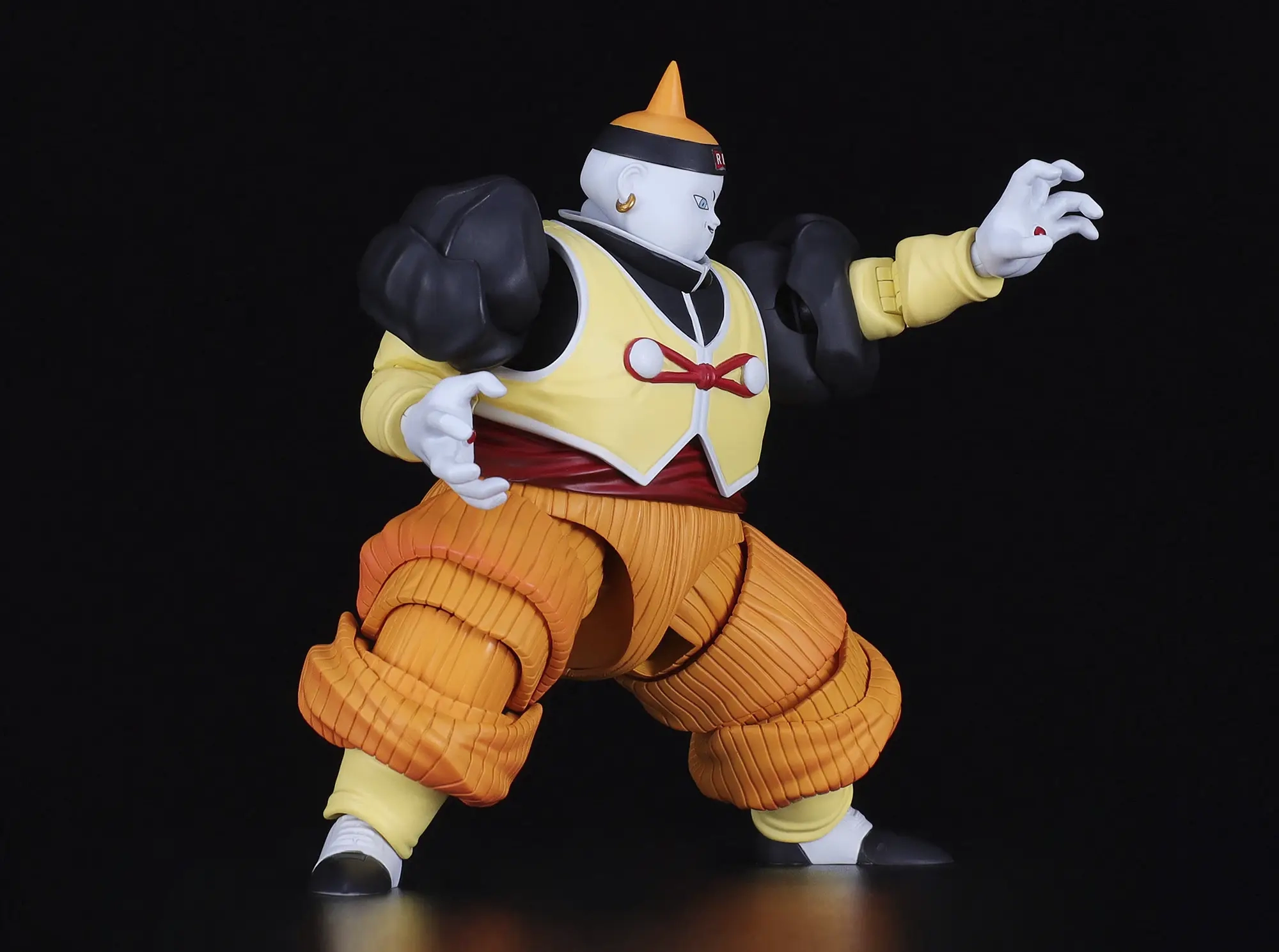 Figurine Android C-19 Dragon Ball Z - S.H.Figuarts 13 Figurine Android C-19 Dragon Ball Z - S.H.Figuarts – Image 13
